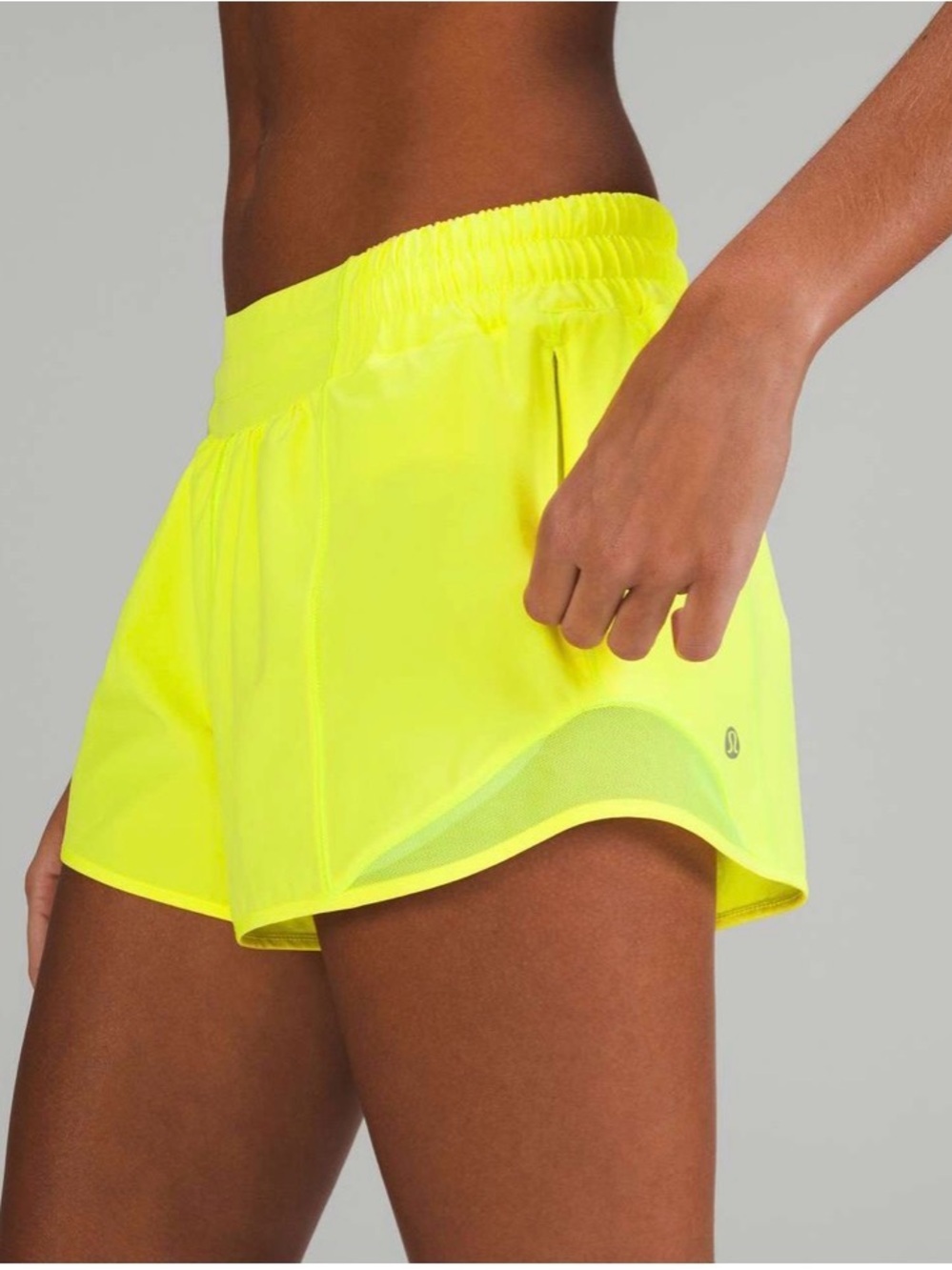 Lululemon Hotty Hot Low-Rise Lined Short 4" W7AVGT